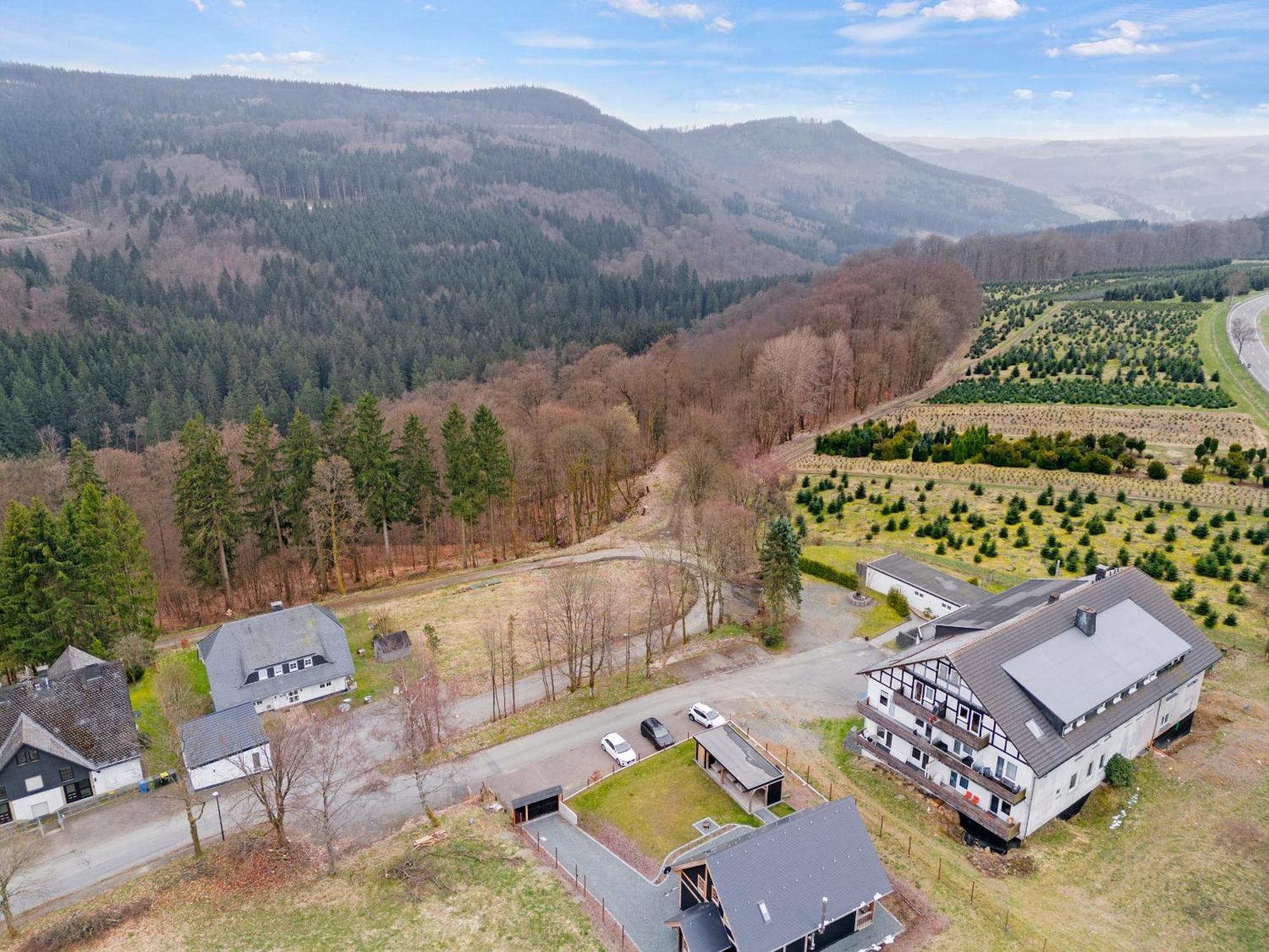 Greenhouse Living Apartment Fagus Mit Terrasse Und Feuerstelle - 6 Minuten Nach Winterberg - 4 Minuten Zur Ruhrquelle - Wandern - Mountainbike Fahren - Reisen Mit Hund & Natur Geniessen Medebach Exterior foto